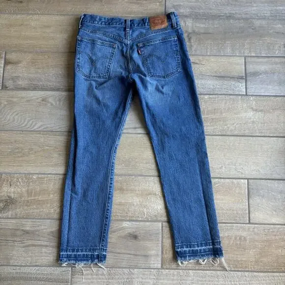 Levi's 501 Men Size 27 Jeans Distressed Button Fly Denim Raw Edge Cropped - Picture 12 of 16